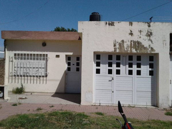 Casa en venta, Leopoldo Lugones Nº 92, Capitán Bermúdez 