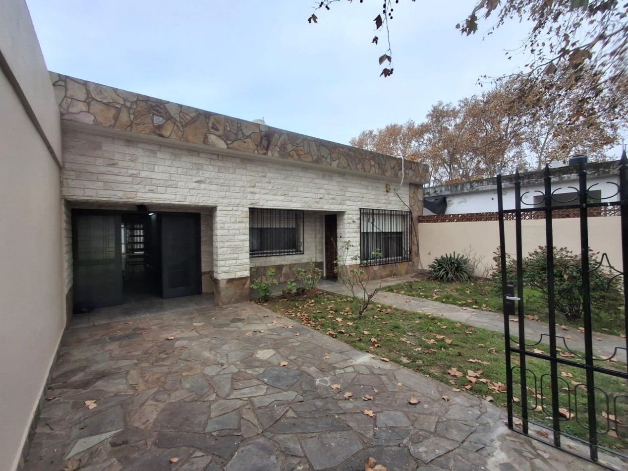 Casa en alquiler, Arenales No 277, Bo Centro