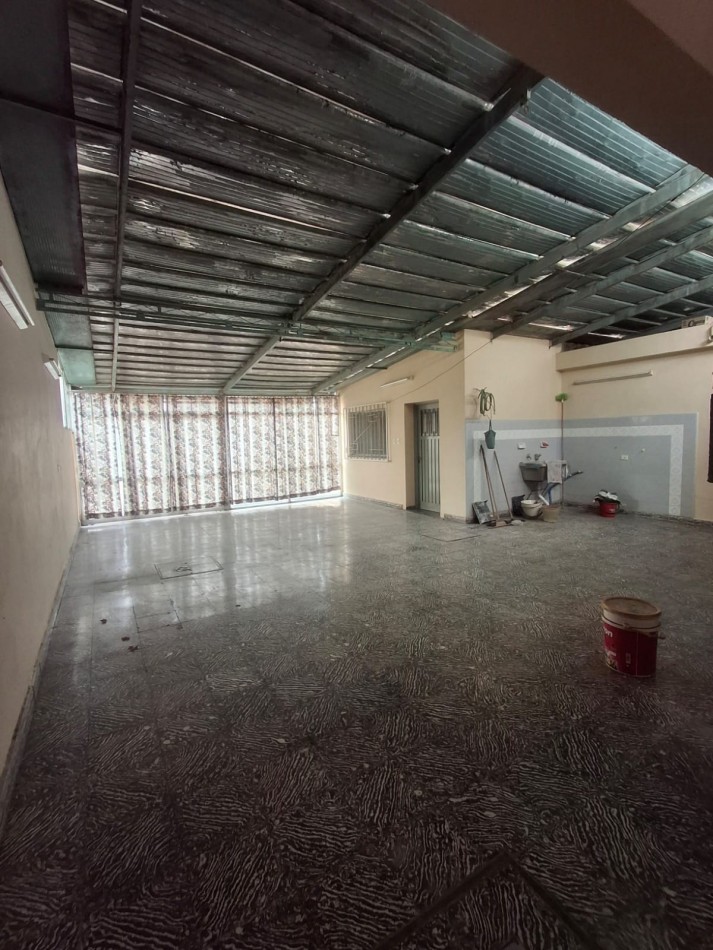 Casa en alquiler, Arenales No 277, Bo Centro