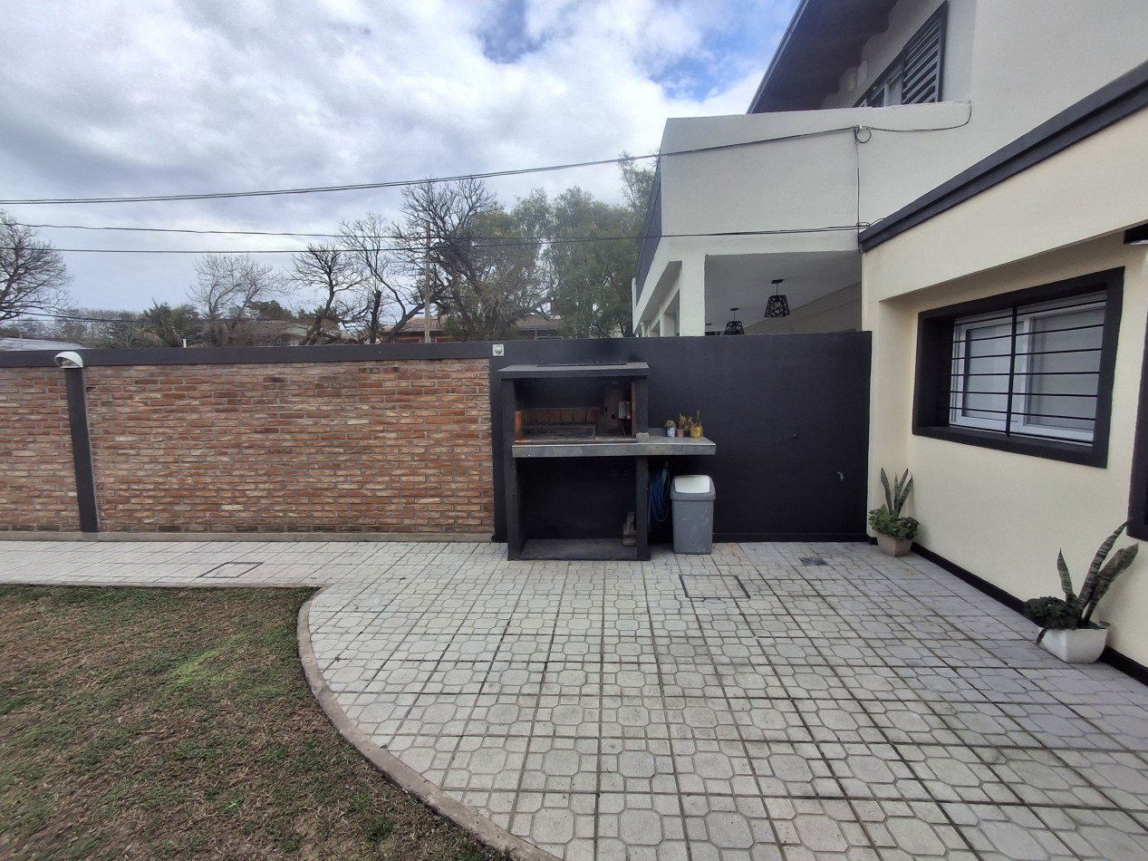 Casa en venta, Pasaje Brasil No 724, Bo Santa Rita