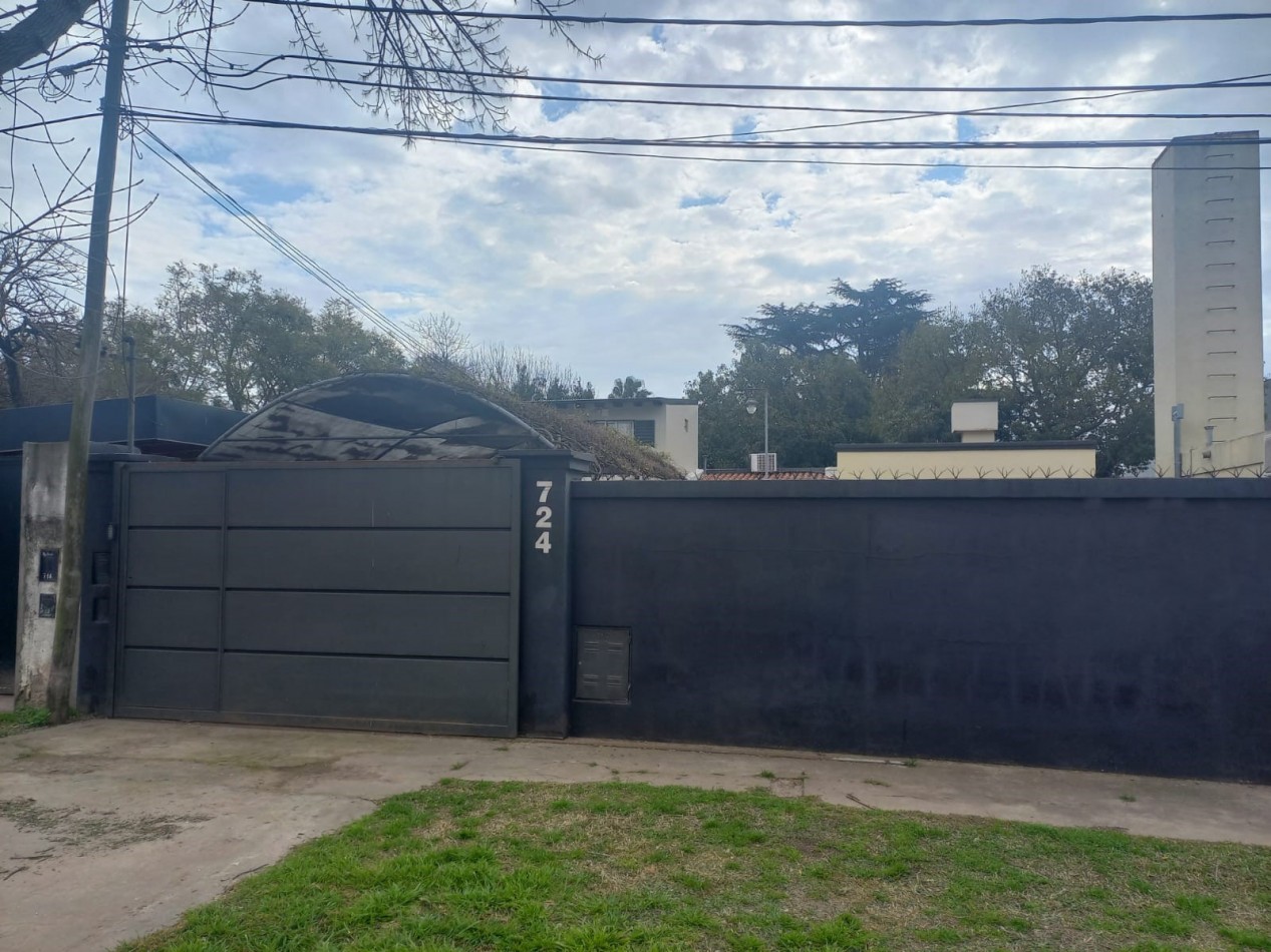 Casa en venta, Pasaje Brasil No 724, Bo Santa Rita
