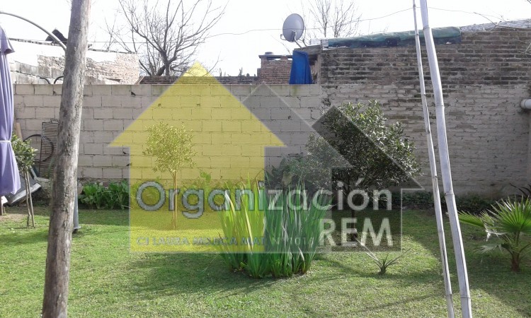 Casa en venta, Silvestre Begnis Nº 224, Bº Los Robles