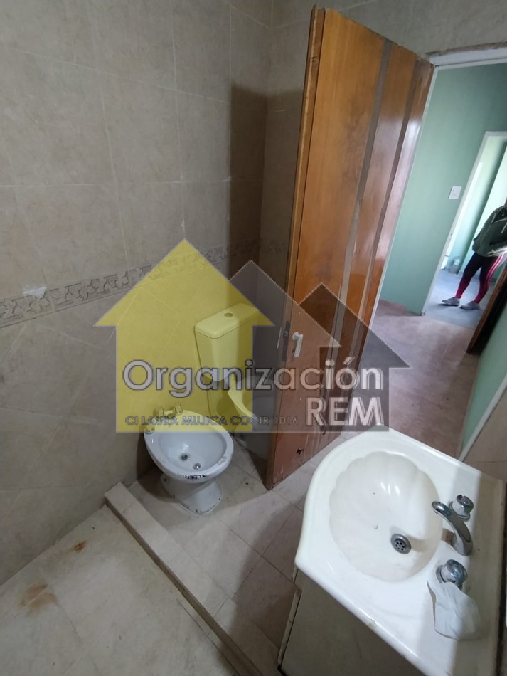 CASA EN ALQUILER, LINIERS No 1680, Bo MARTIN FIERRO