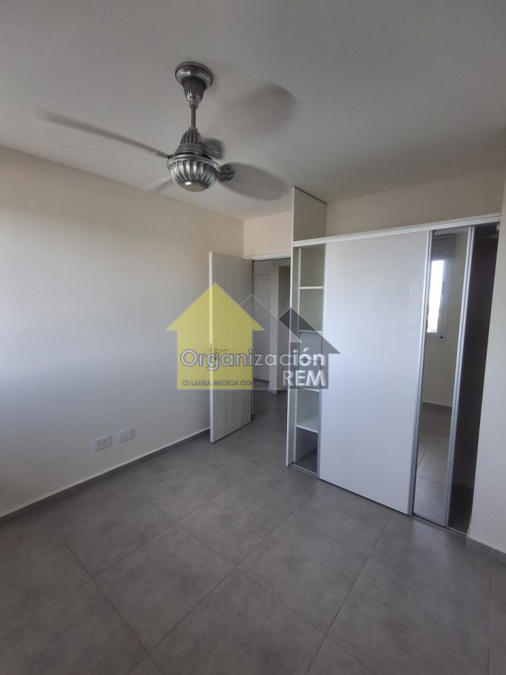 DEPARTAMENTO EN ALQUILER, MORENO 16/26, PISO 7, Bo CENTRO