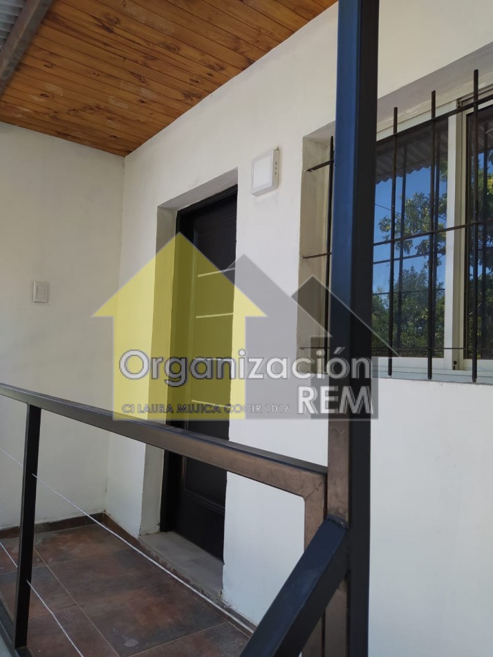 DEPARTAMENTO MONOAMBIENTE EN ALQUILER - CALLE 7 N° 2541, PA
