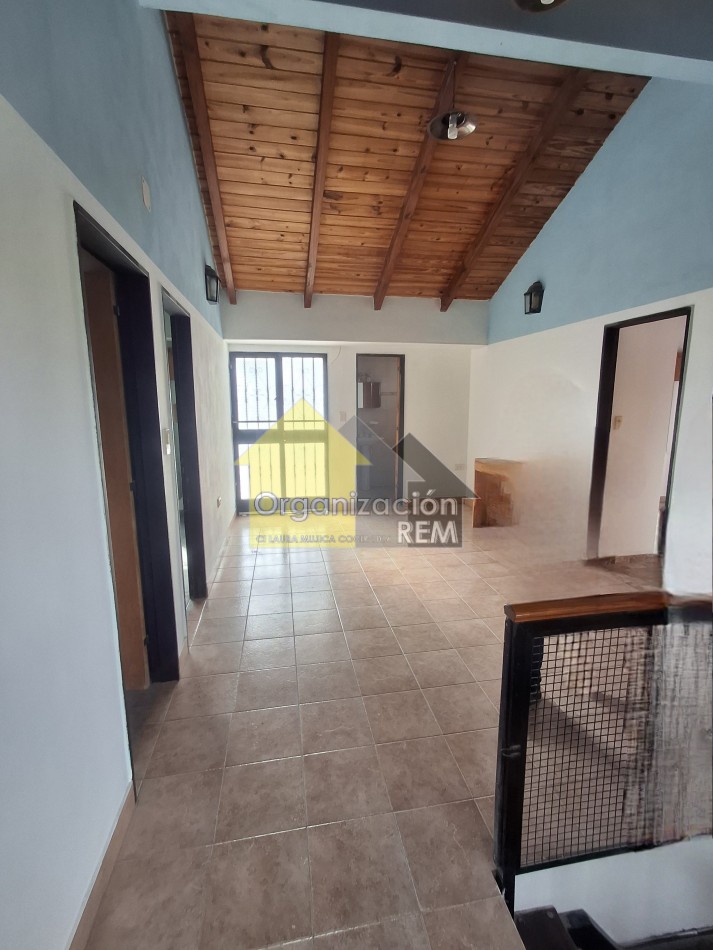 CASA EN ALQUILER, CALLE CHILE 682, B° SANTA RITA