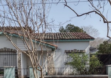Casa con departamento en venta, Pueyrredón Nº 1035, Bº Centro